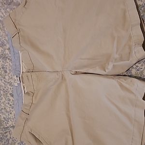 Crown & Ivy khaki bermuda shorts 16W size excellent like new condition